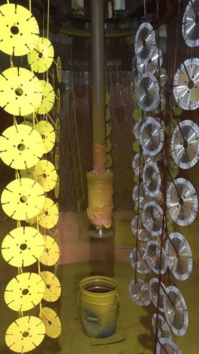 五金件自動(dòng)靜電噴漆